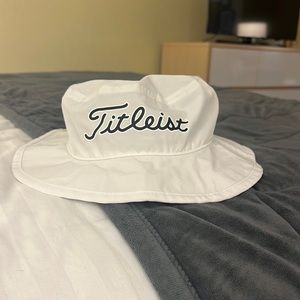 Titleist Golf Bucket Hat